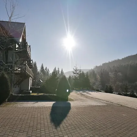 Gosciniec Janowa Gora Строне-Слёнске