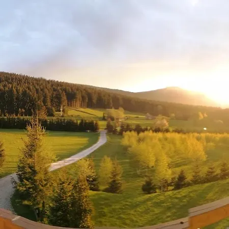 Landsted Gosciniec Janowa Gora - *